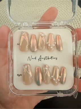 Pearlescent Rose Gold Press-On Nails with Pearl Accents